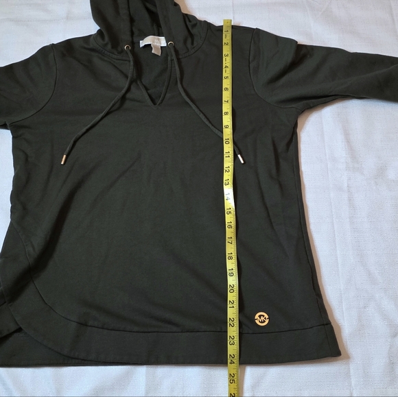 Michael Michael Kors Olive Green V-Neck Hoodie Crossover Hem Size Medium - Picture 3 of 8